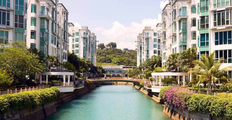 Modern architecture and flats at Keppel Bay