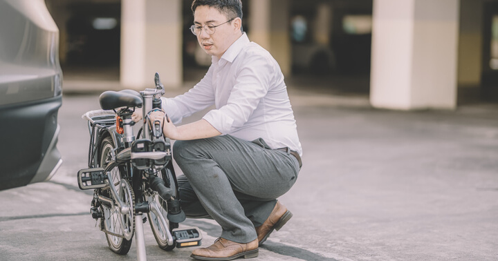 A foldable bike is convenient if you cycle to work